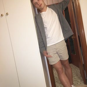 Meet your Posher, Well-off